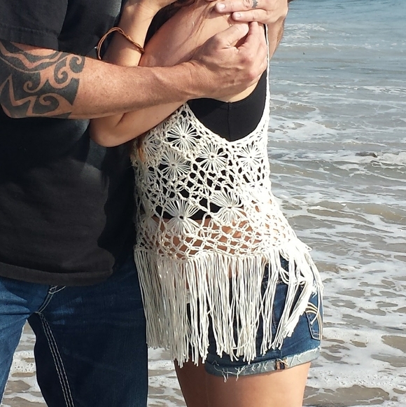 F21 - SM Boho Cream Crochet Tank Top/Coverup - Picture 6 of 7